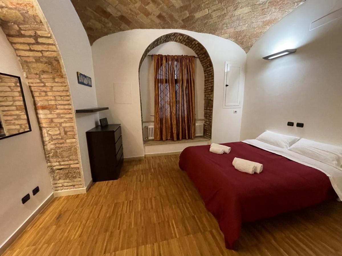 Heart Of San Lorenzo - La Casa Particular Rome Exterior photo